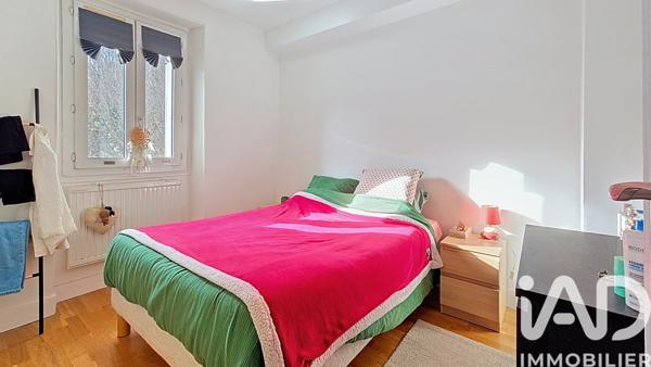 Appartement à vendre 2 pièces 56 m² Courbevoie