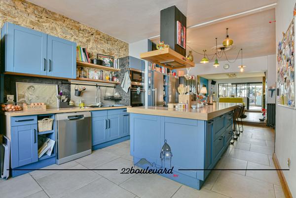 Maison 8 pièces - 230 m²