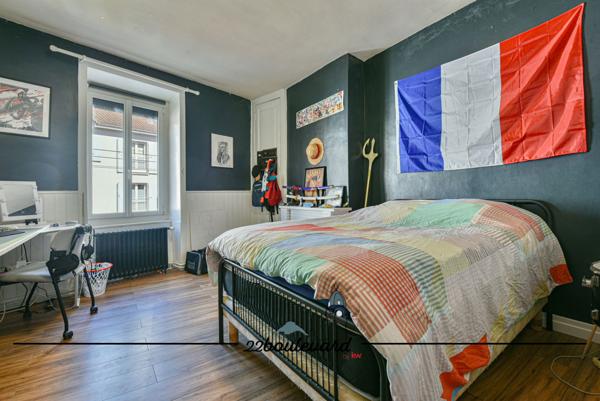 Maison 8 pièces - 230 m²