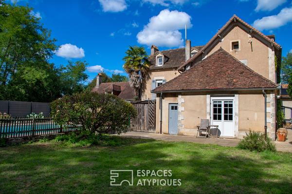 Propriété de caractère, sa maison annexe et sa piscine