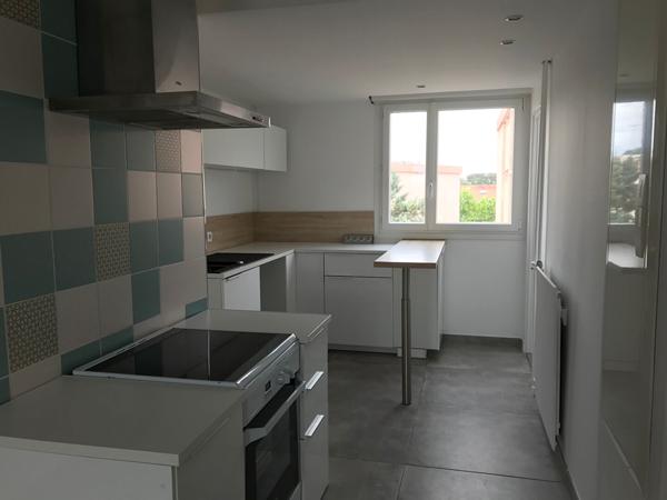 Appartement  Martigues FERRIERE 4 pièce(s) 76.87 m2