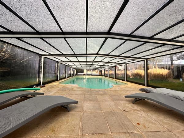 Maison à ROMORANTIN-LANTHENAY, 41200 - 10 pièces 214m²