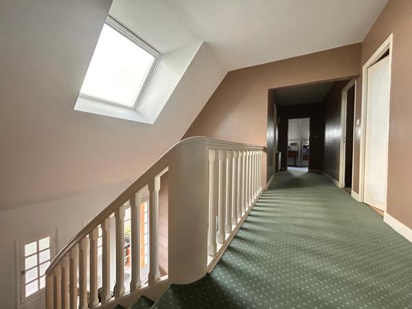 Maison à ROMORANTIN-LANTHENAY, 41200 - 10 pièces 214m²