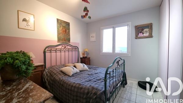 Maison à vendre 6 pièces 122 m² Saint-Martin-la-Plaine