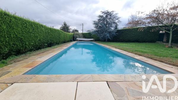 Maison à vendre 6 pièces 122 m² Saint-Martin-la-Plaine