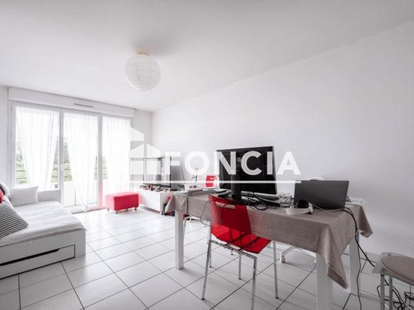 À vendre Appartement 4 pièces 77.7 m² - Seilh 31840