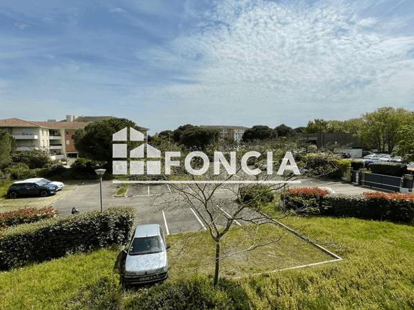 À vendre Appartement 4 pièces 77.7 m² - Seilh 31840