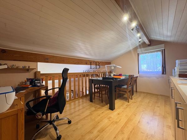 Maison
         6 pièces
        - 123 m² Bien prestige 514 500 € *