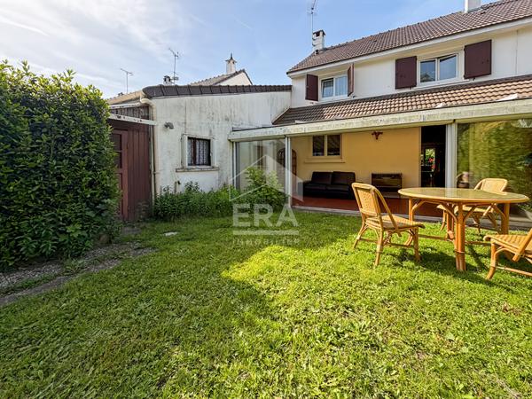Maison Evry Courcouronnes 6 pièce(s) 130.82 m2