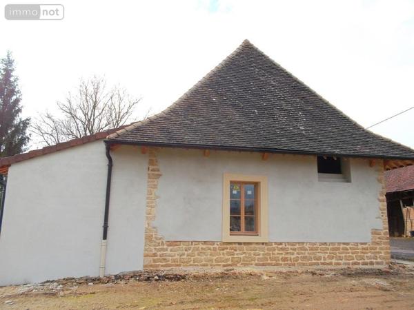 Maison rurale à louer à Tronchy en Saône-et-Loire (71440), ref : TRO-L1