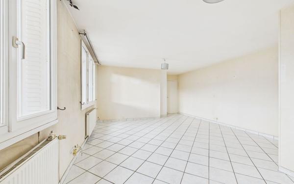 Appartement à vendre    3 pièces • 70 m2 Grenoble