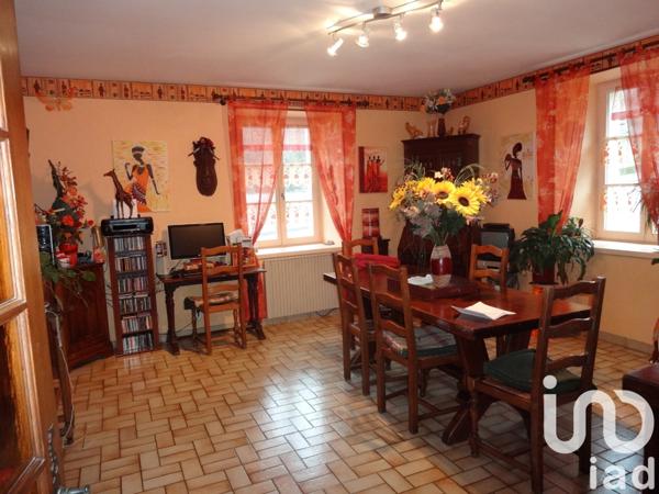 Maison à vendre 10 pièces 240 m² Montbozon