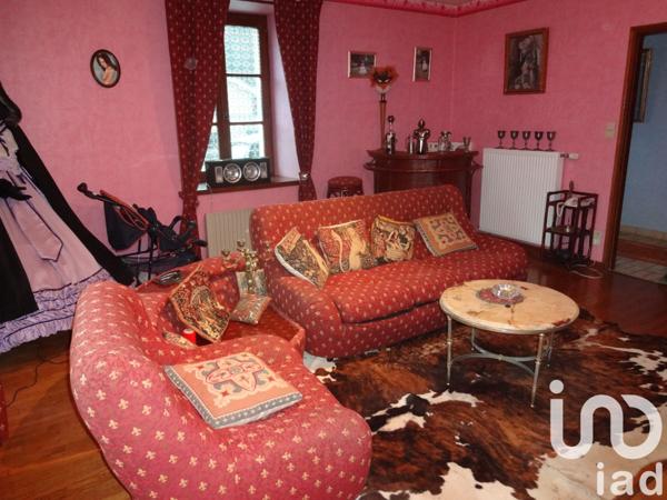 Maison à vendre 10 pièces 240 m² Montbozon