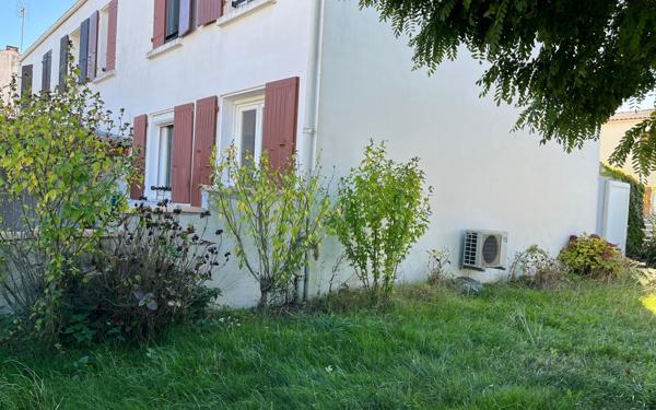 Maison à vendre    5 pièces •  La Rochelle