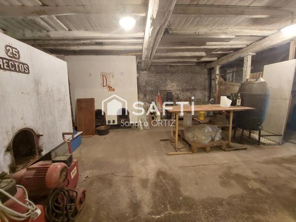 MAISON T3/T4 DE 110M2 AVEC ANCIEN CHAIS ATTENANT
