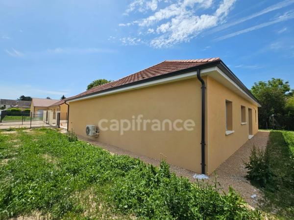 A vendre à Demigny (71) maison neuve de 134 m² 6 pièces 4 chambres 593 m² de terrain !