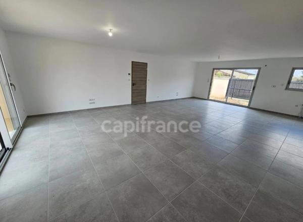 A vendre à Demigny (71) maison neuve de 134 m² 6 pièces 4 chambres 593 m² de terrain !