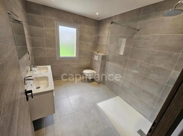 A vendre à Demigny (71) maison neuve de 134 m² 6 pièces 4 chambres 593 m² de terrain !