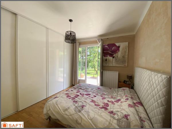 Maison familiale 4 chambres et un bureau, sur parc arboré de 5 800 m² – La Chapelle-sur-Erdre