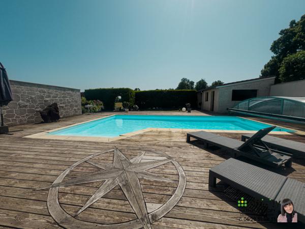 Maison 10 pièces - 219 m²