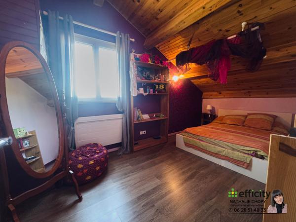 Maison 10 pièces - 219 m²