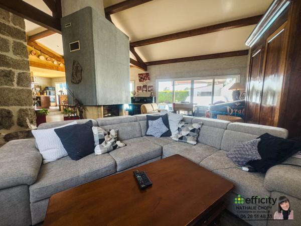 Maison 10 pièces - 219 m²