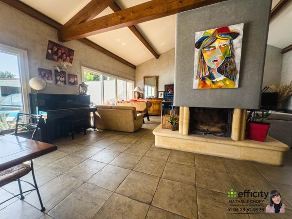 Maison 10 pièces - 219 m²