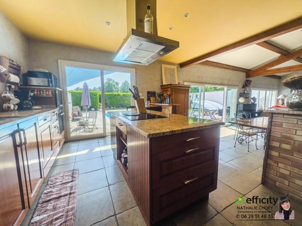 Maison 10 pièces - 219 m²