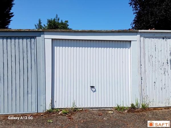 Maison 5 pièces, 3 chambres, terrasse, garage.