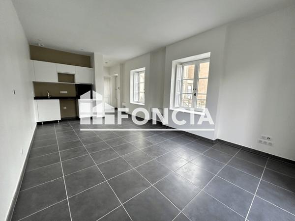 Location Studio 30.9 m² - 5 RUE HIPPOLYTE SAVARY Albi 81000