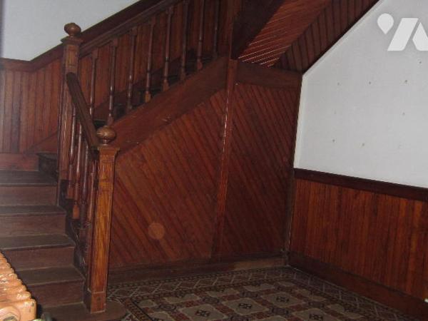 MAISON DE VILLE avec JARDIN et GARAGE proximité toutes commodités