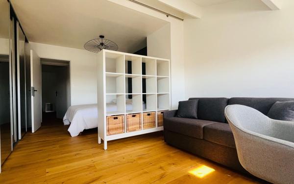 Appartement à vendre    4 pièces • 104 m2 La Rochelle
