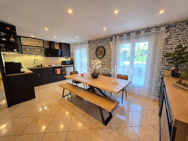 Vente Maison128 m² - 7 Pièces - LIXY (89140)