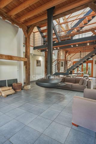 Maison à vendre 8 pièces SAINT GENIS POUILLY (01)