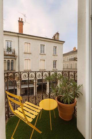 Appartement à vendre 5 pièces BOURG EN BRESSE (01)