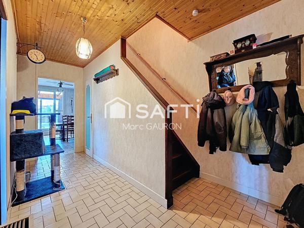 Maison Individuelle avec Grand Jardin à Rénover