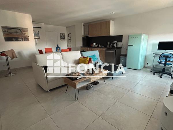 Location Appartement 4 pièces 90.9 m² - 200 RUE DES AMAZONES Bellegarde 30127