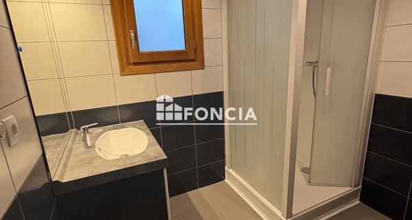 Location Appartement 4 pièces 102.5 m² - Caen 14000