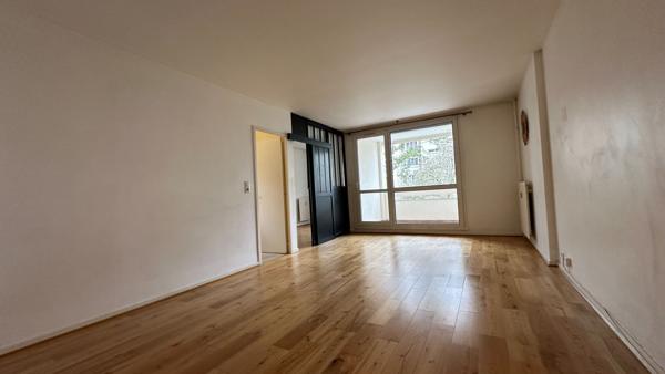 Appartement de 4 pièces principales à louer situé à Compiègne