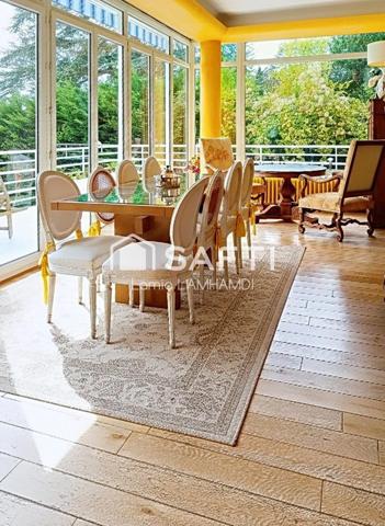 Meulière d'exception - Elégance & espace.