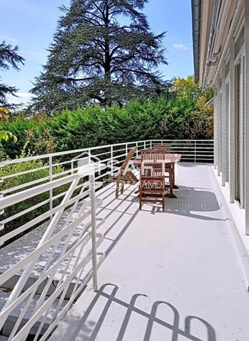 Meulière d'exception - Elégance & espace.