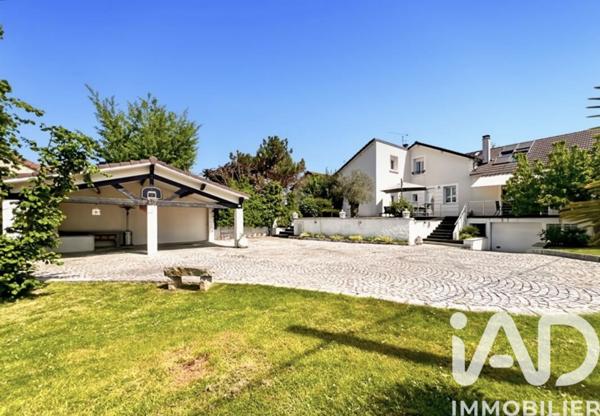 Maison à vendre 6 pièces 183 m² Dammarie-les-Lys