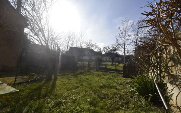 Maison à vendre    3 pièces •  Donzy