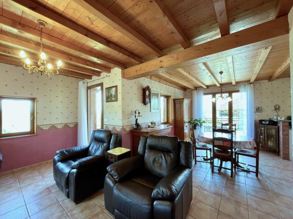 Saint-Pierre-d'Alvey (73170) Très belle maison à la campagne - vue imprenable - à proximité du lac d’Aiguebelette et du lac du Bourget