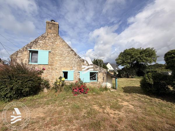 Maison bretonne en pierres - Charme et potentiel au coeur de Locmariaquer