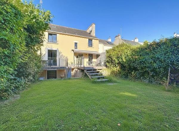LORIENT :  Nouvelle-ville  maison de caractère de 172 m²
