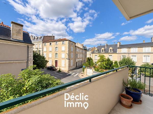 Vente appartement en résidence Poitiers, 120m² 4 pièces 269 900€ avec garage