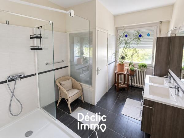Vente appartement en résidence Poitiers, 120m² 4 pièces 269 900€ avec garage