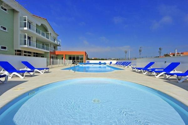 Appartement à vendre à Saint-Gilles-Croix-de-Vie en Vendée (85800), ref : 998/M/2366-85092