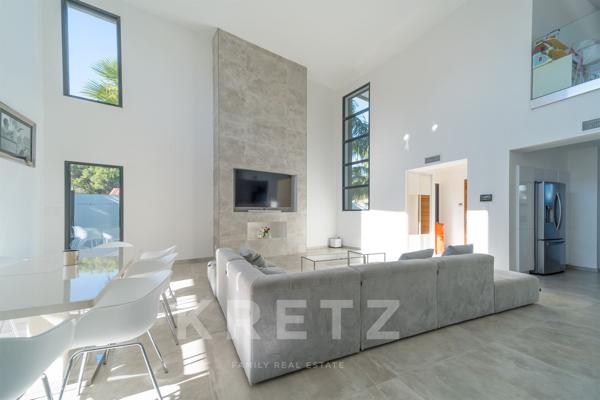 Villa contemporaine en bord de mer